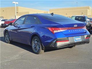 2025 Hyundai Elantra blue