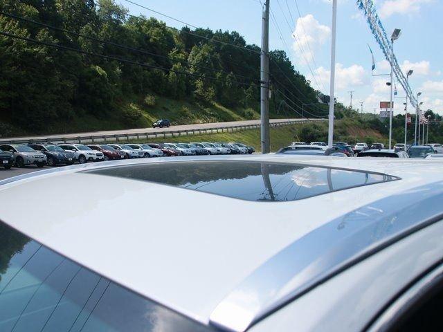 used 2019 toyota highlander limited mt hope, wv 25880 for sale in mount hope, west virginia