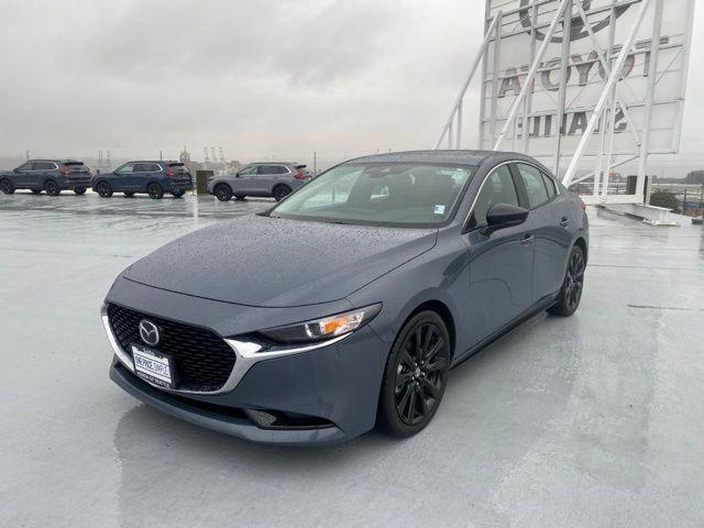 2022 mazda mazda3 carbon edition