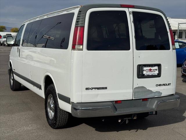 2001 chevrolet express 3500 ls extended wagon