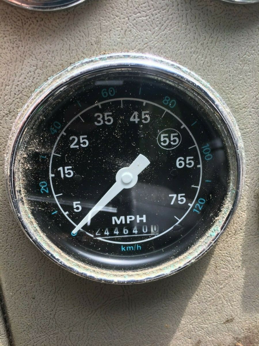 1988 ford l9000 semi-tractor