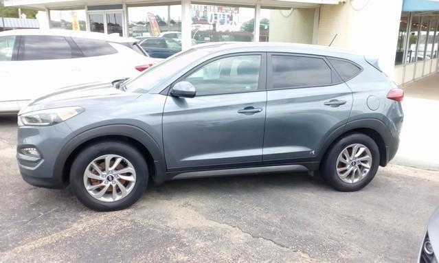 2016 hyundai tucson se