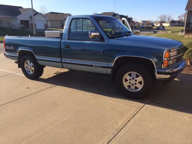 1990 chevy 1500 4x4 no-reserve!