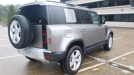 2025 Land Rover Defender
