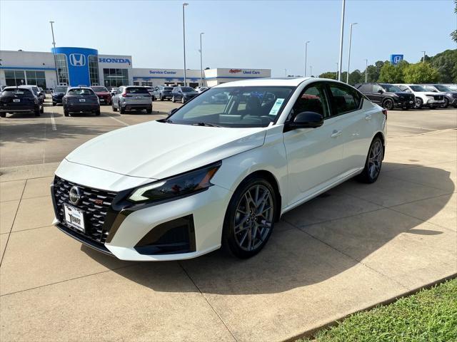 2023 nissan altima sr vc-turbo fwd