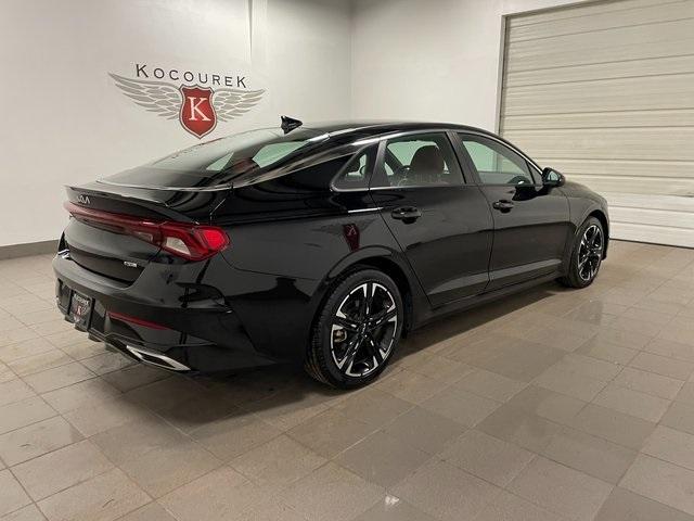 2023 kia k5 gt-line