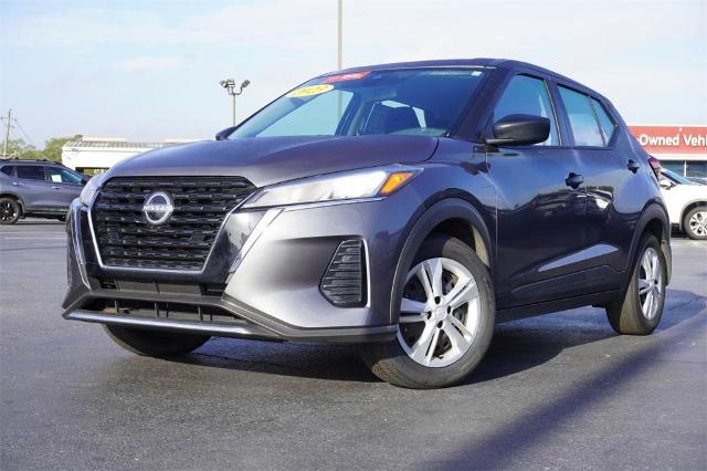2023 nissan kicks s