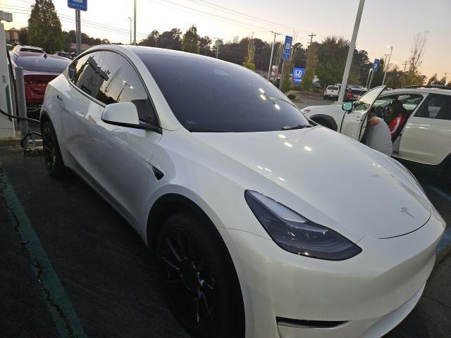 2023 tesla model y long range