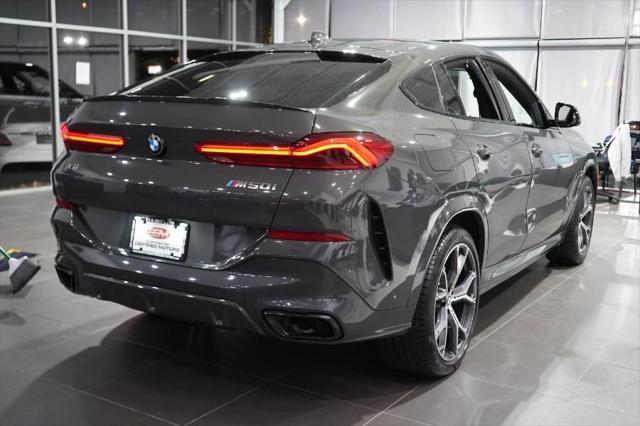2022 bmw x6 m50i
