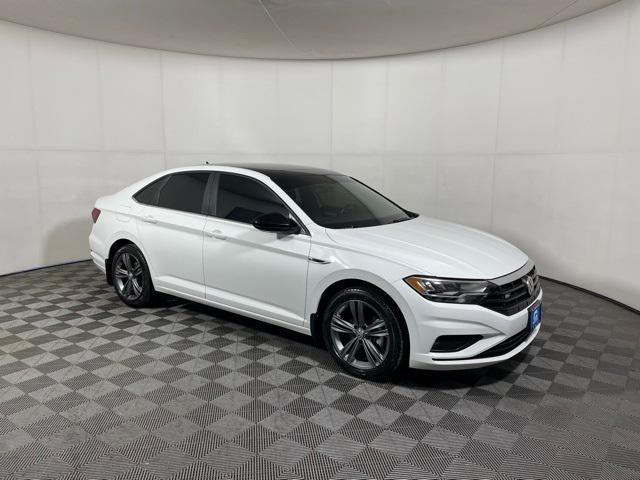 2021 volkswagen jetta 1.4t r-line