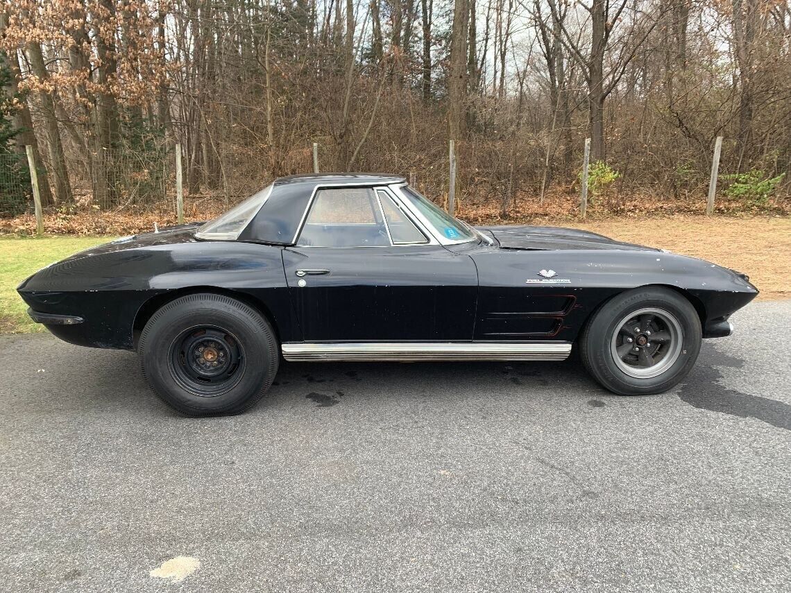 1964 corvette, stored for 35 years, great hot rod or pro touring project