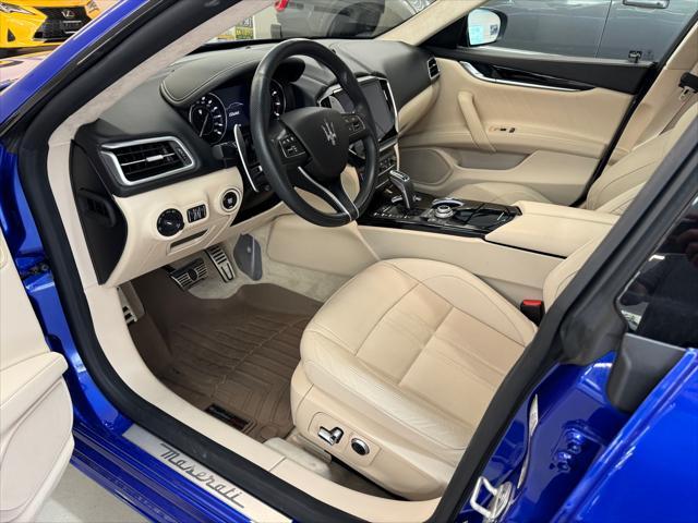 2022 maserati ghibli modena