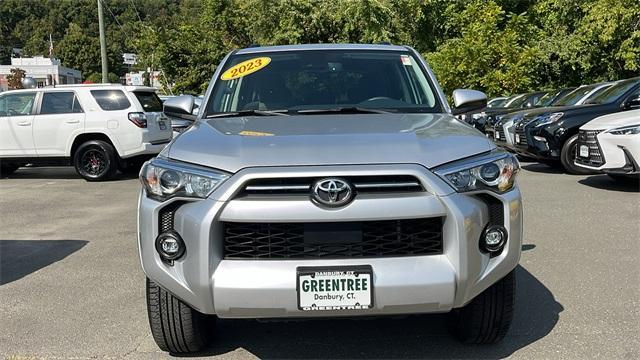 2023 toyota 4runner sr5