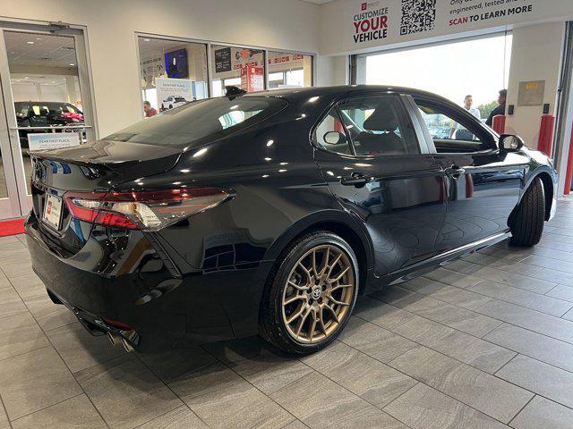 2024 toyota camry se