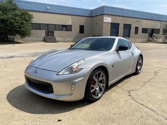 2013 nissan 370z base