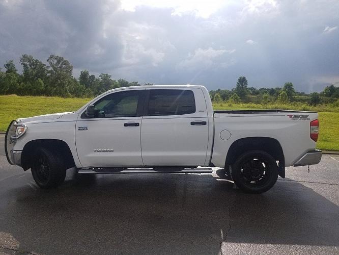 used 2014 toyota tundra 4x4 crewmax sr5 columbus, ms 39701 for sale in columbus, mississippi