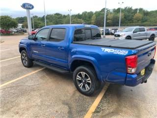 2016 Toyota Tacoma sr v6