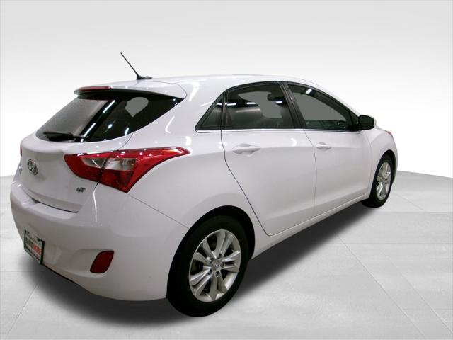 2014 hyundai elantra gt base