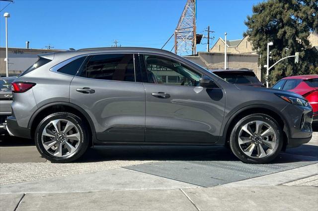 2023 ford escape platinum
