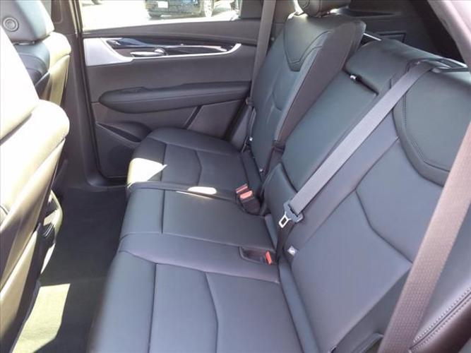 new 2024 cadillac xt5 fwd premium luxury