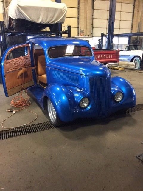 1936 ford humpback streetrod