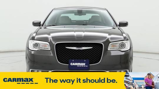 2021 Chrysler 300