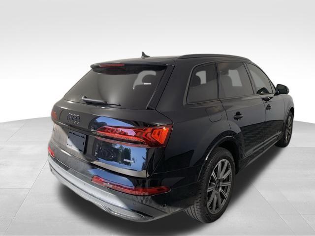2023 audi q7 45 premium plus