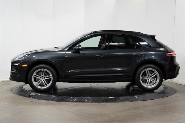 2024 porsche macan base