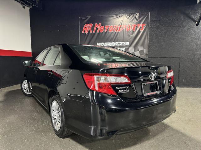 2012 toyota camry le