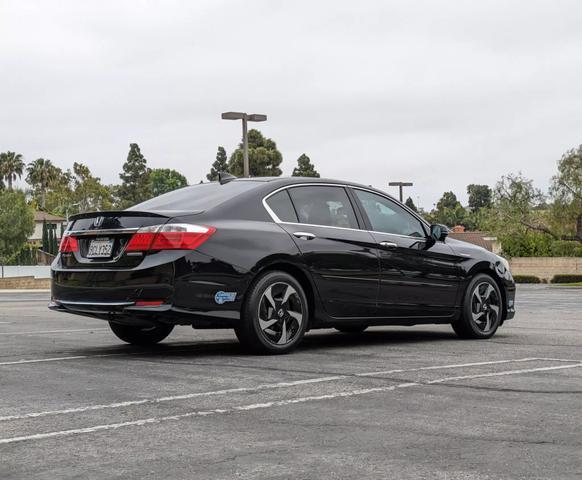 2014 honda accord hybrid base