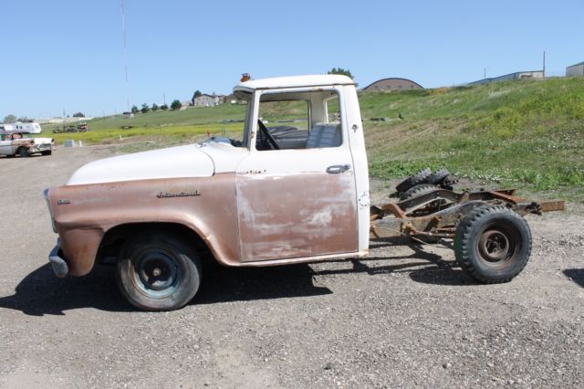 1960 international harvester b100 truck, no reserve!!!