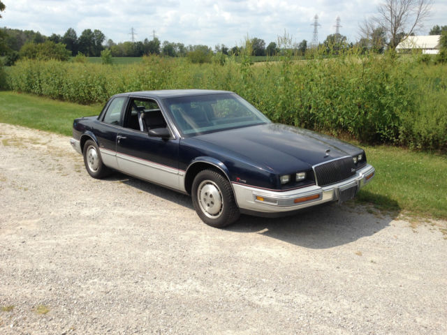 hard to find riviera t-type highly optioned power everything low miles no reserv