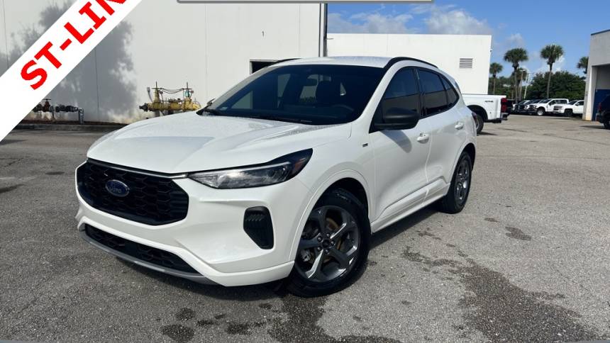 2023 ford escape st-line