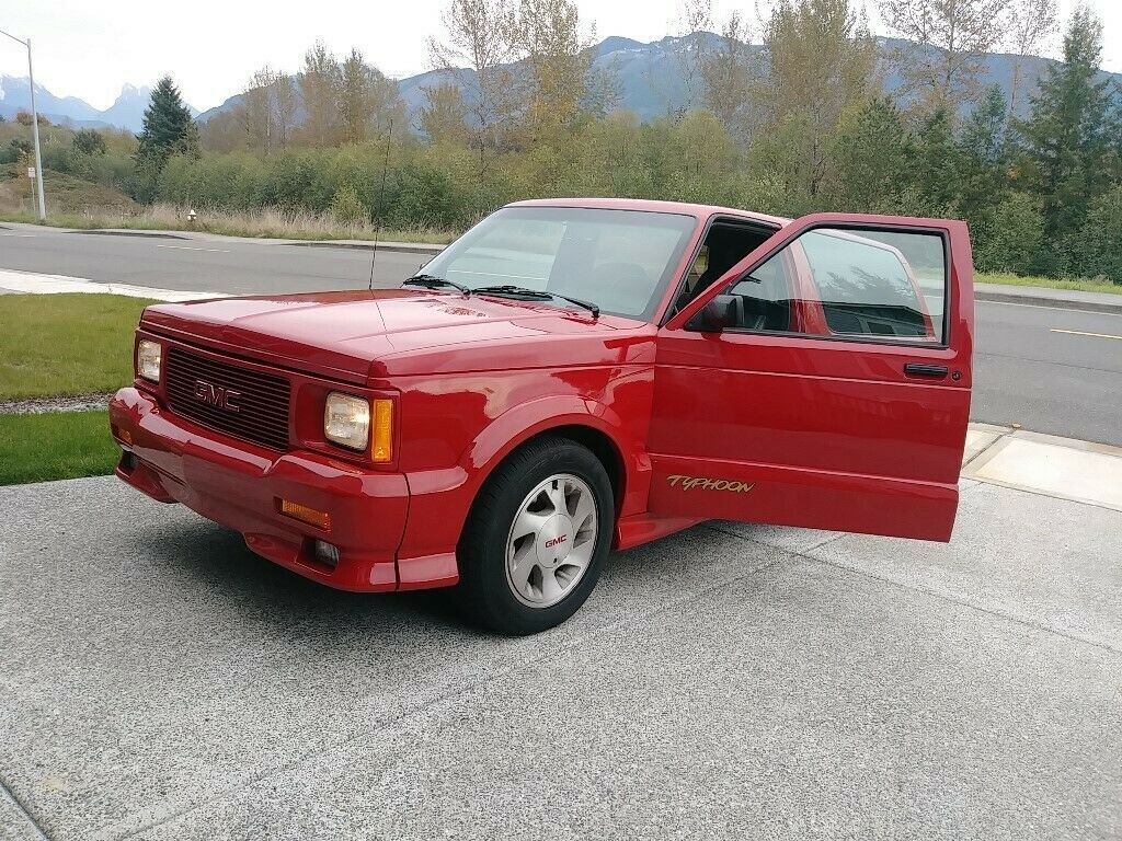 1993 gmc typhoon low miles, lots of recent maintenence