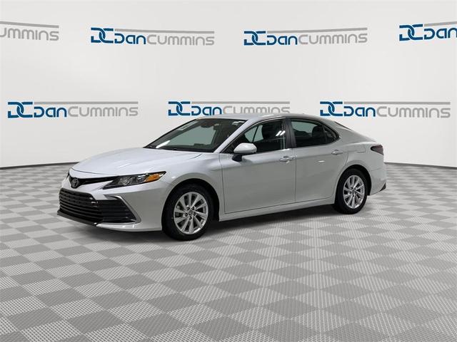 2023 toyota camry le