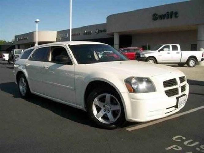 2005 dodge magnum se in davis, ca