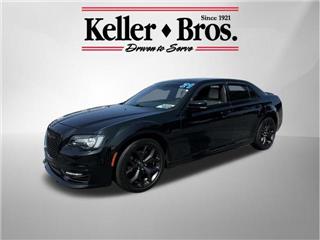 2021 Chrysler 300 s v8