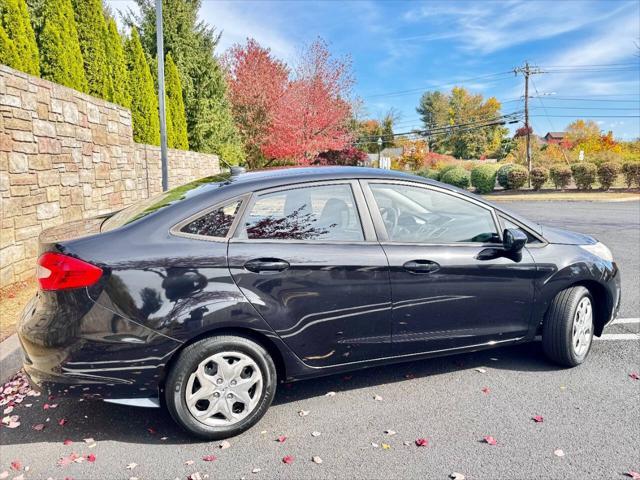 2012 ford fiesta se