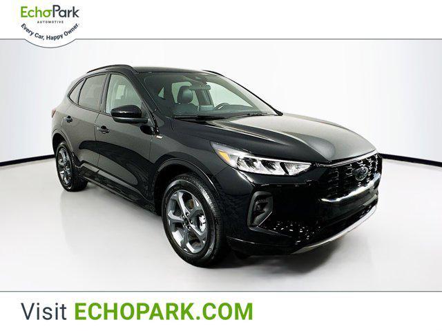 2023 ford escape st-line select