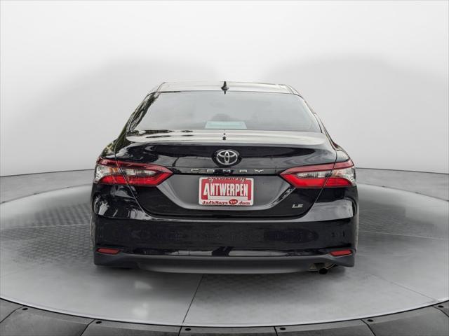 2023 toyota camry le