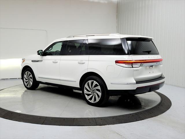 2022 lincoln navigator reserve