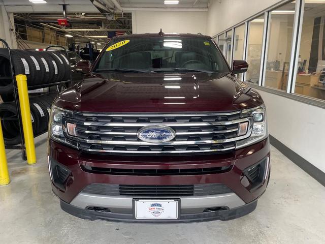 2020 ford expedition xlt