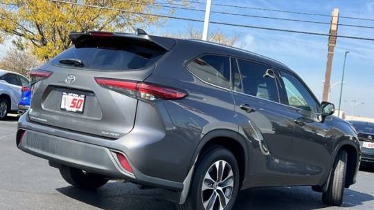 2021 Toyota Highlander