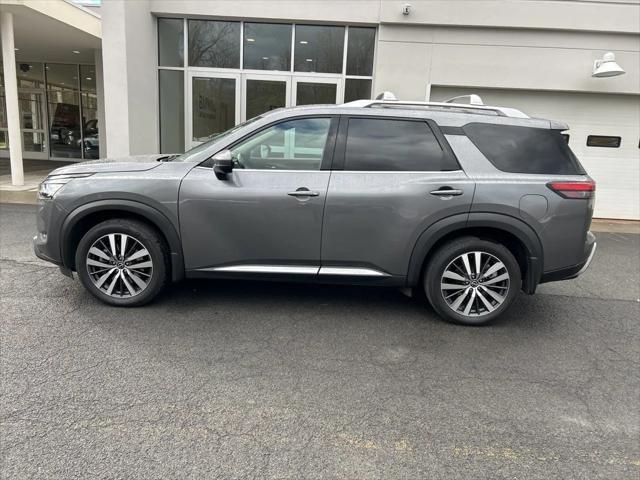 2022 nissan pathfinder platinum 4wd