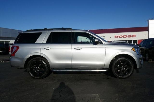 2020 ford expedition xlt