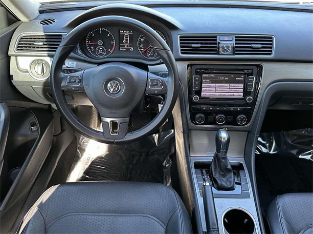 2014 volkswagen passat 2.0l tdi se