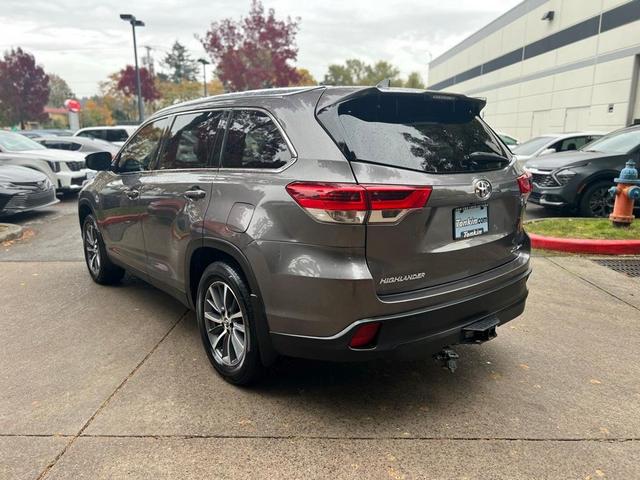 2019 toyota highlander xle