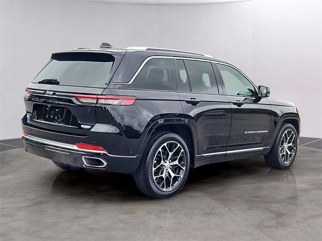 2023 jeep grand cherokee summit