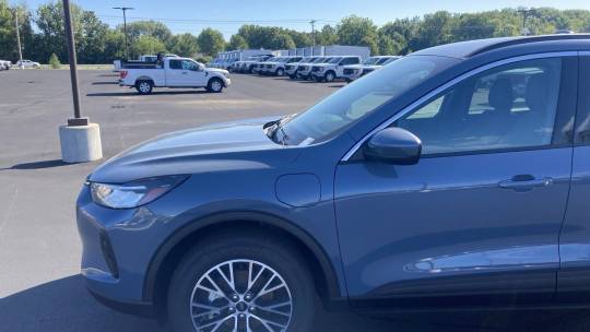 2024 Ford Escape