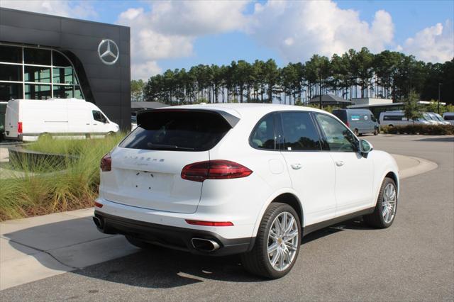 2017 porsche cayenne base